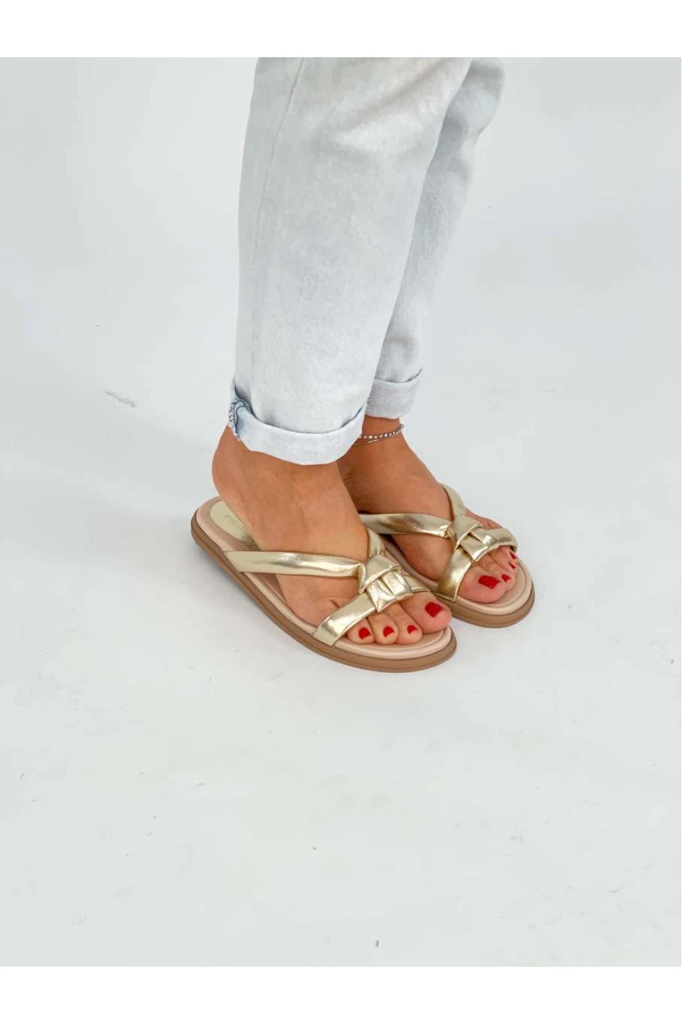 Rasteira Kventura Raquel - Ouro light